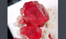 石(shi)榴(liu)石磨粉(fen)